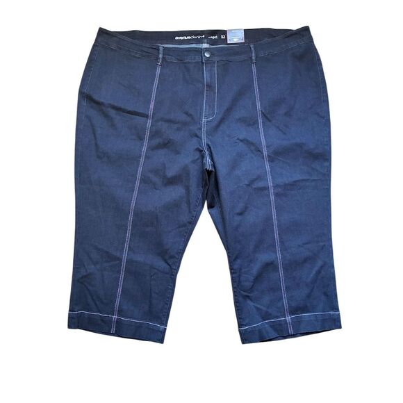 Avenue Denim - Avenue Denim Women's Blue Capri Pants Size 32 High Rise Casual Stretchy